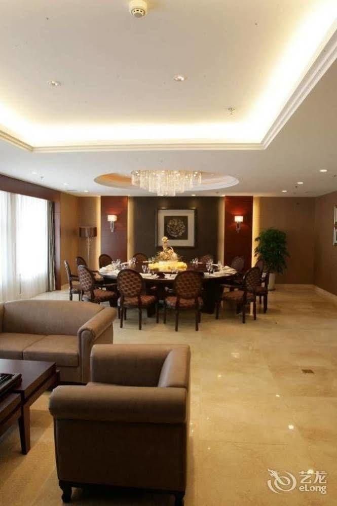 Changchun Ya Tai Hotel Exterior foto